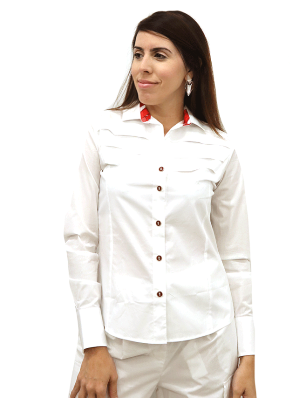 Marilyn's Italian Pieda White Trim Blouse