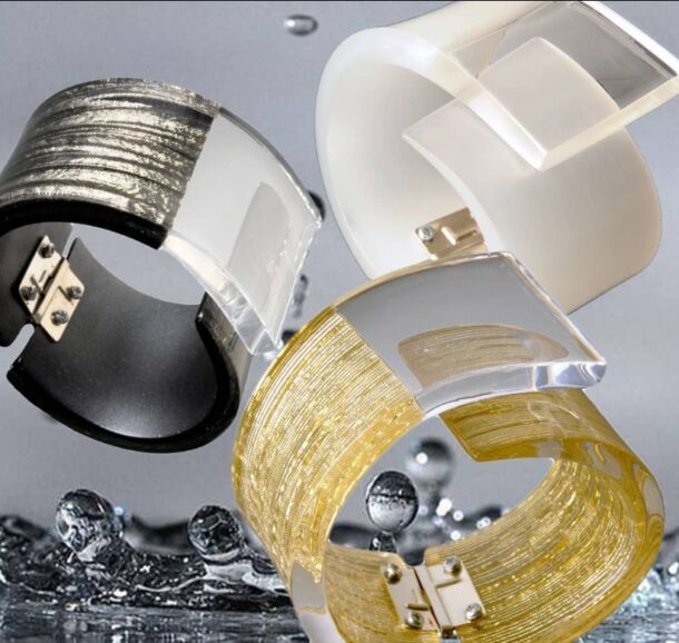 MX075 GREAT FASHION PLEXIGLASS BRACELET