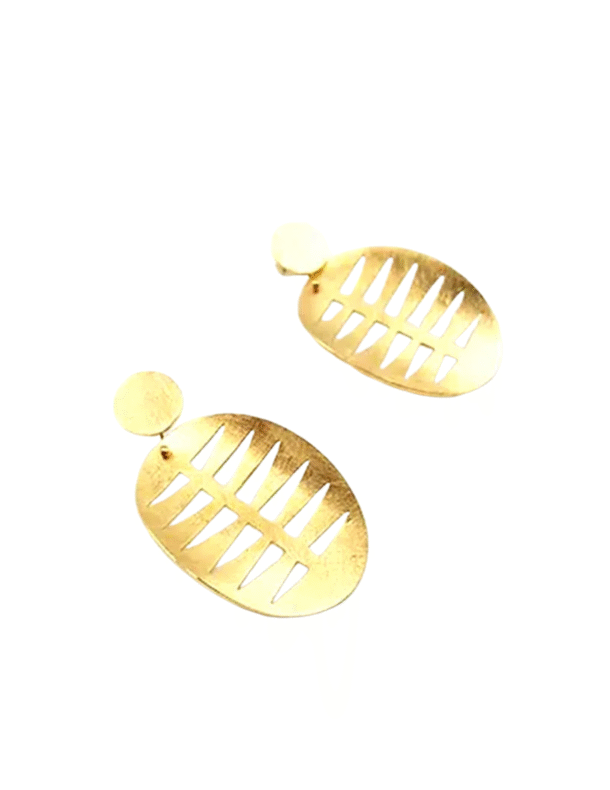 Manje Unique Light Weight Gold Pierced Earrings