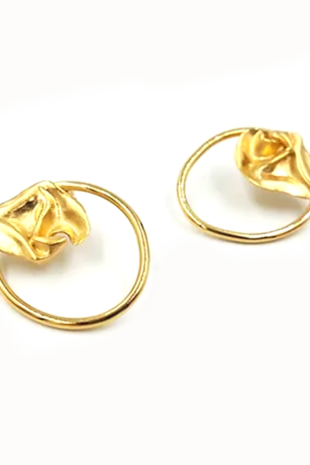 CHANDRA UNIQUE LIGHT WEIGHT GOLD PIERCED EARRINGS