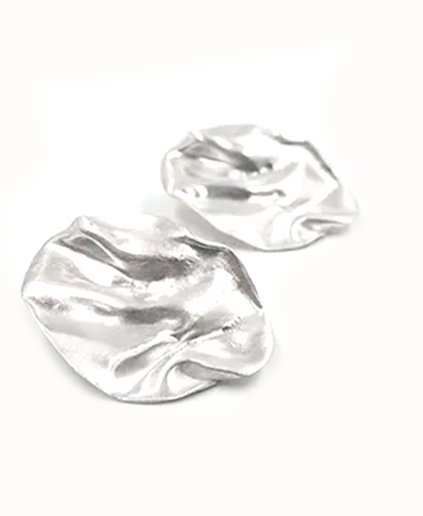 GALTA LIGHT WEIGHT SILVER STUD PIERCED EARRINGS