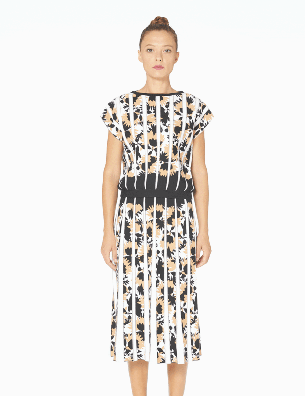 Marilyn's Italian Floral Knit Skirt