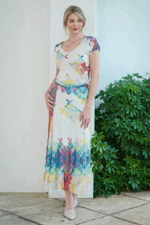 Marilyn's Special Knit Pleaded Stretch Waistband Long Skirt
